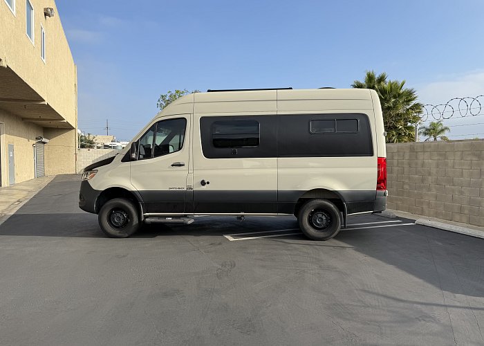 2022 Vanworks Switchback 4D 4x4 Sprinter