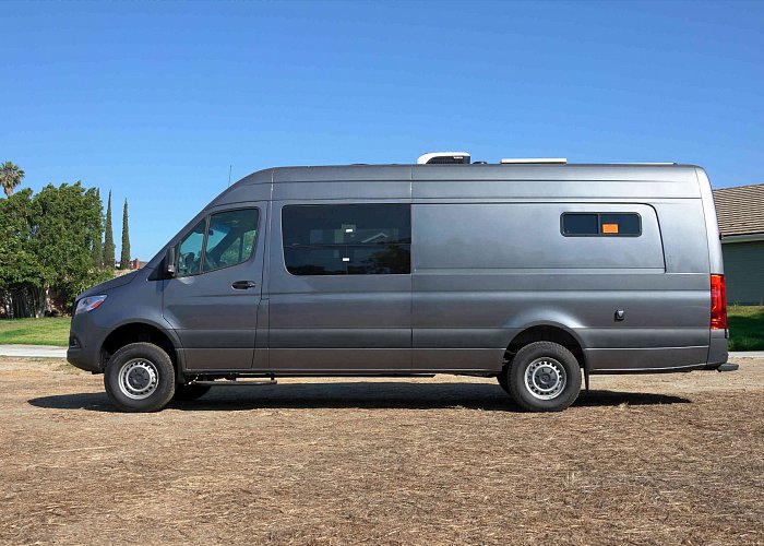 2022 Sprinter 170" Extended 4x4 Camper Van